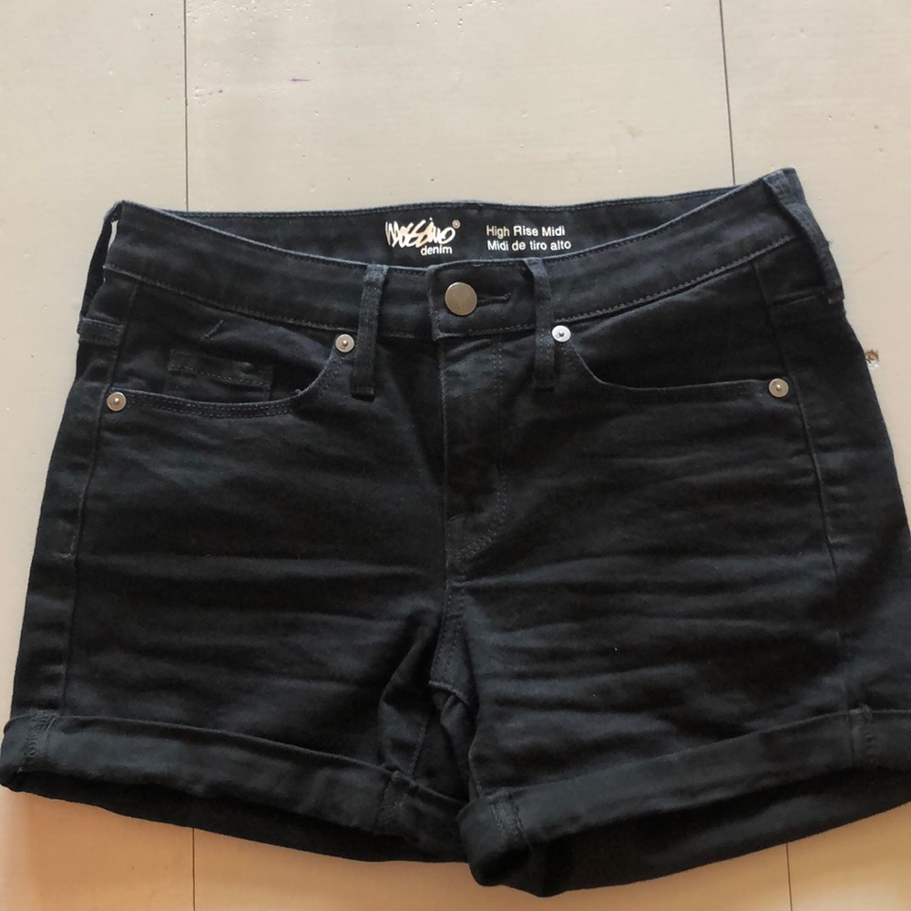 Mossimo Black High Rise Midi Shorts